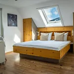 Minaroso Am Badeparadies Διαμέρισμα Titisee-Neustadt
