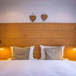 Minaroso Am Badeparadies * Titisee-Neustadt
