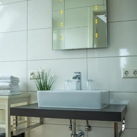 Minaroso Am Badeparadies Appartement *